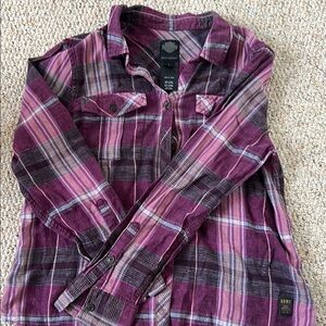 Women’s size large Harley Davidson Deep Purple Plaid Button-Up Shirt